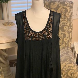 Black sleeveless blouse- size 18/20